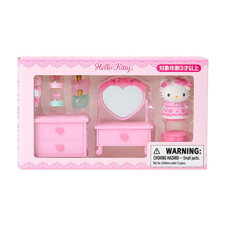 Hello Kitty Doll & Dresses Set