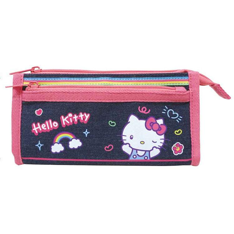 Hello Kitty Heart Pounding Retro Denim Pouch