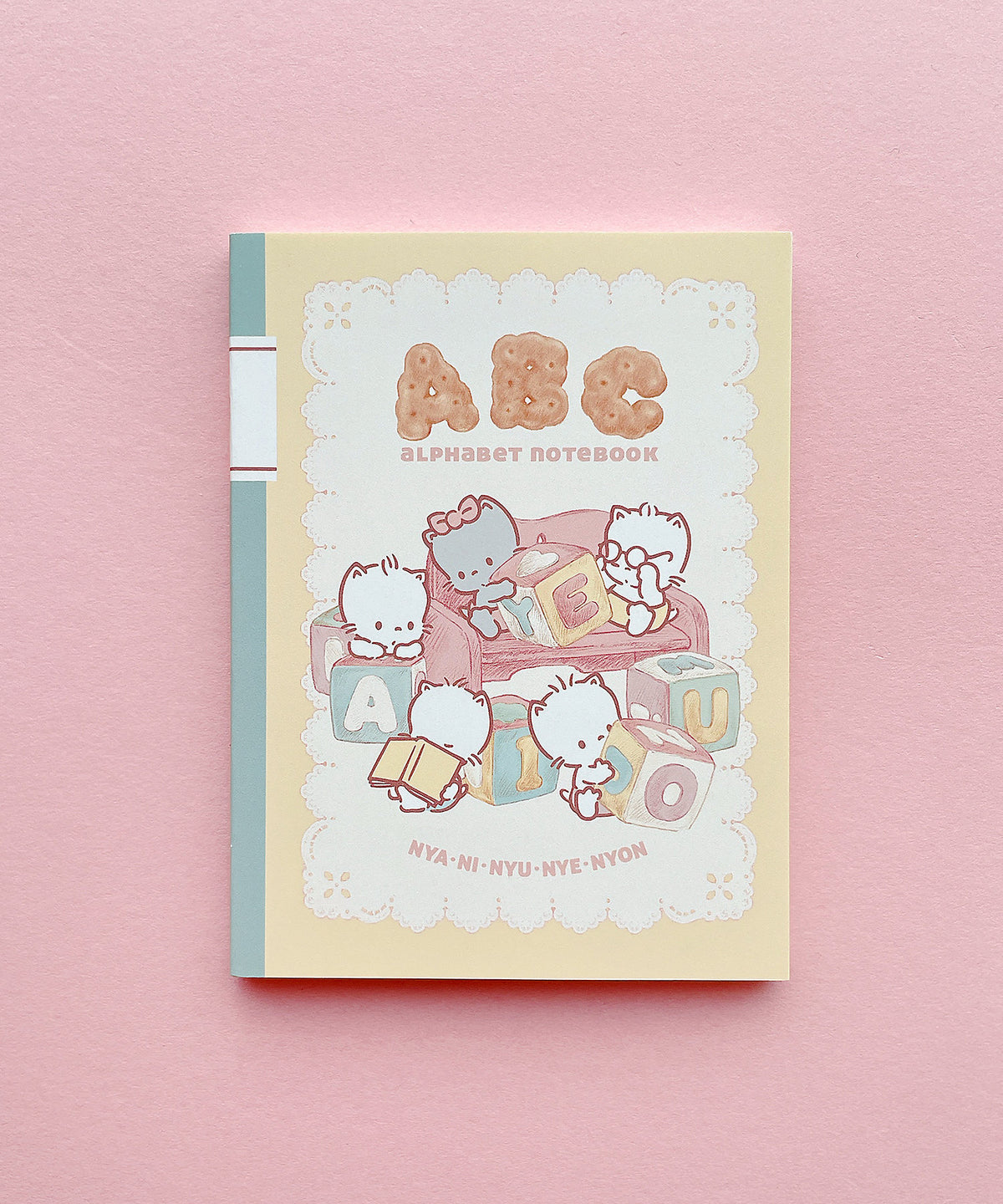 Nyaninyunyenyon Notebook Memo