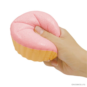 iBloom Mousse Tart Squishy Gachapon