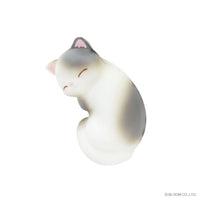 iBloom Cuddly Sleeping Cats Squishy Gachapon
