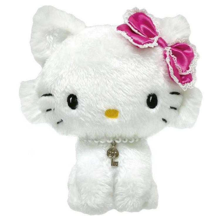Charmmy Kitty Heart Pounding Plush